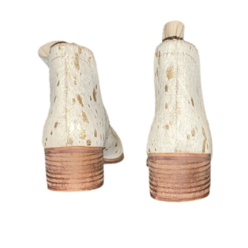 Coconuts by Matisse White and Gold Booties - Picture 2 of 5